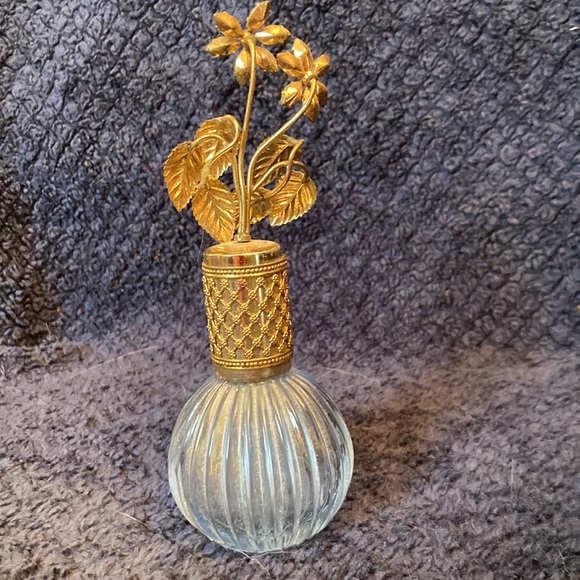 Vintage Perfume Bottle Blue Glass Filigree with Rhinestone Flower - Picture 3 of 6